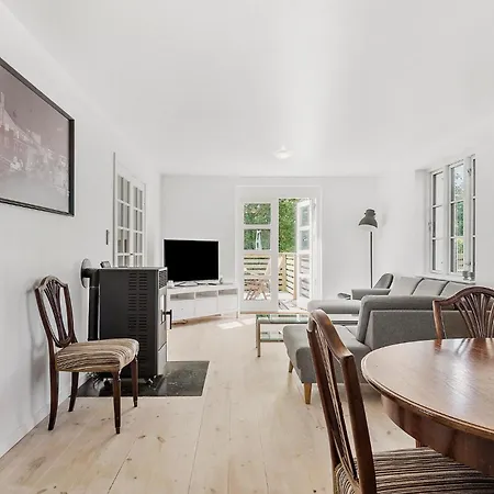 3 Bedroom Awesome In *